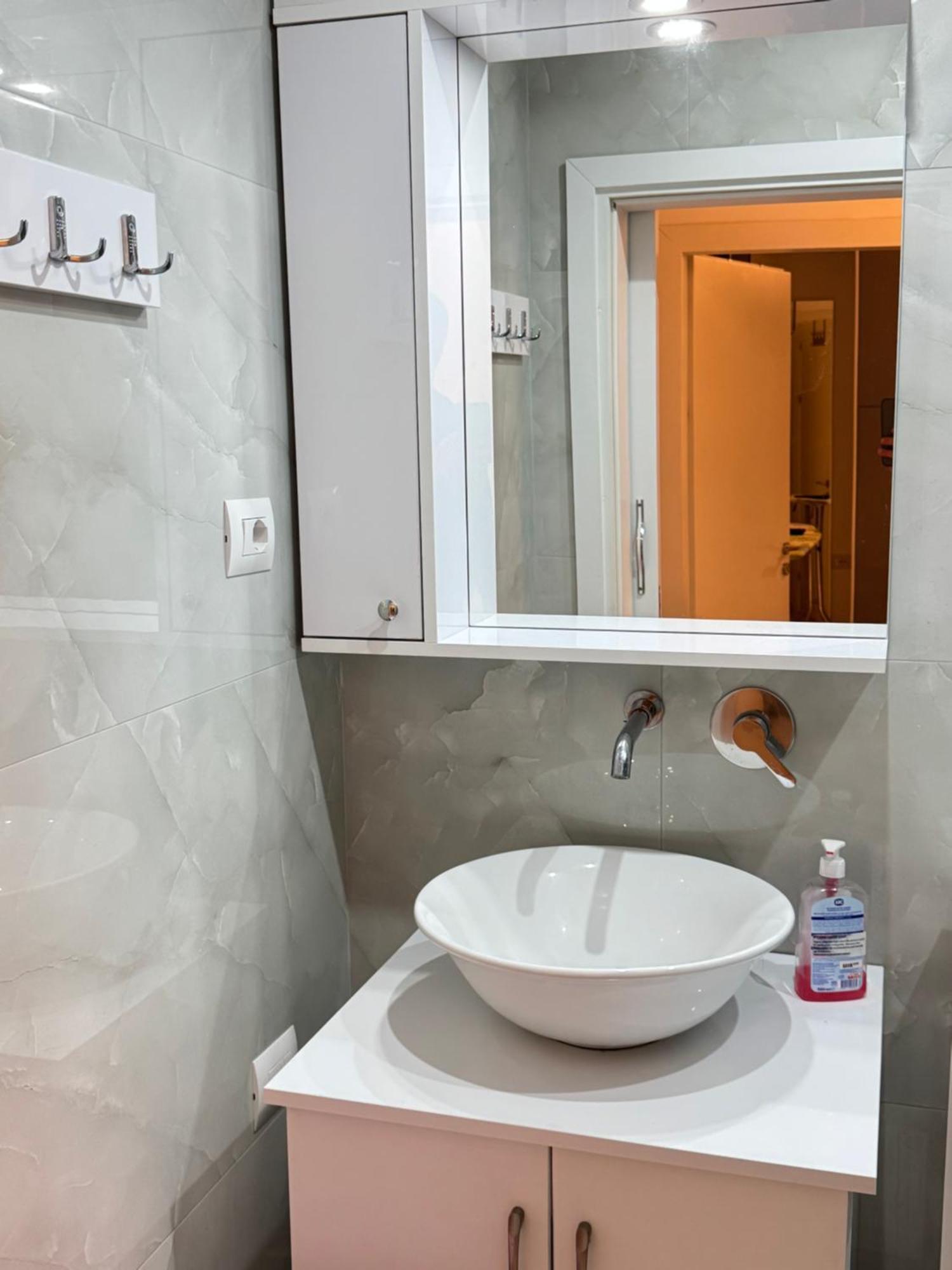 Sun&Sea Apartment Saranda Bagian luar foto