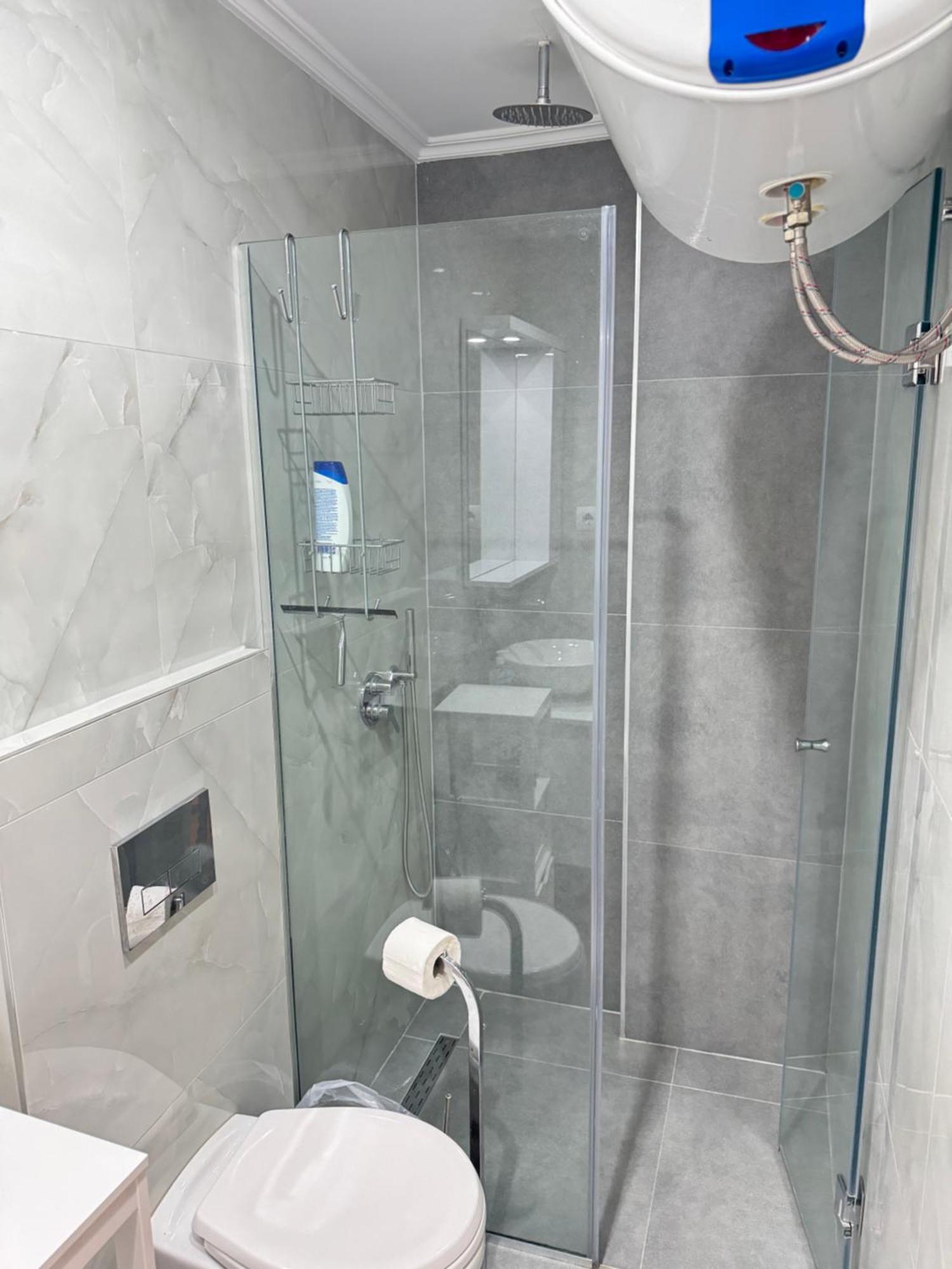 Sun&Sea Apartment Saranda Bagian luar foto