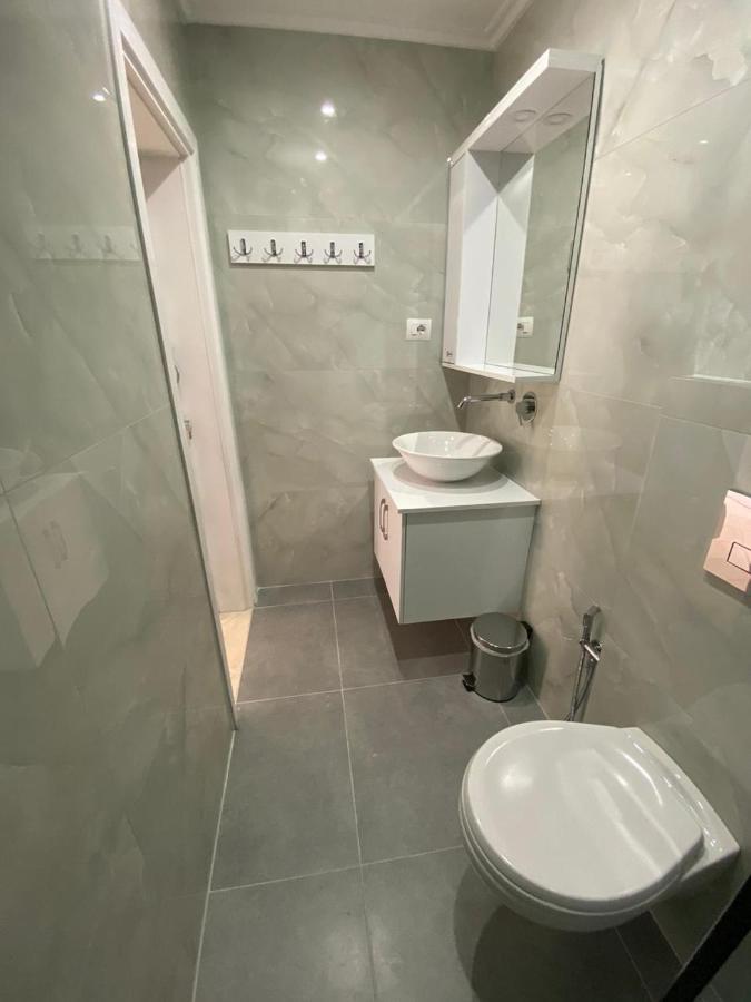 Sun&Sea Apartment Saranda Bagian luar foto
